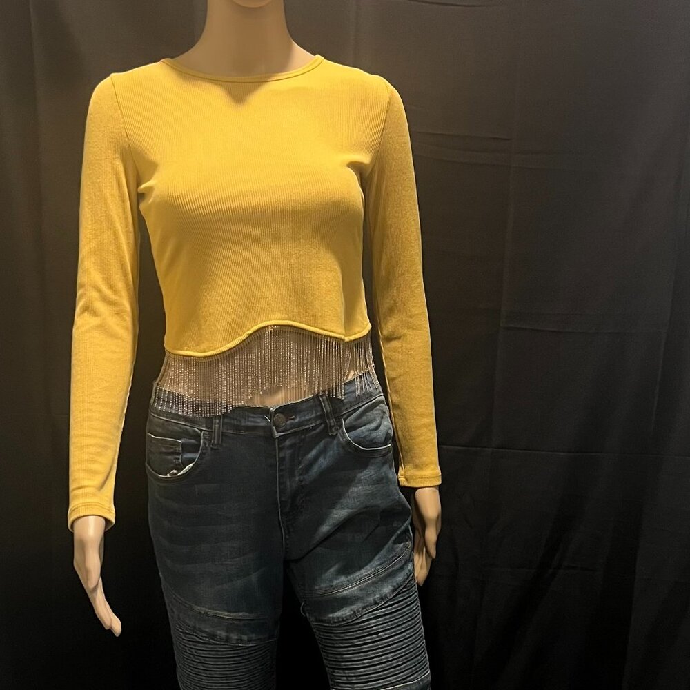 Truss Long Sleeve - GENTLY USED - FREE SHIPPING!